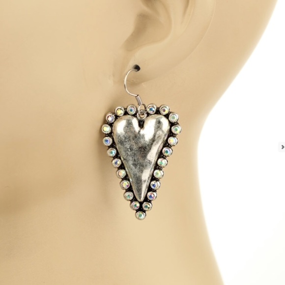 Treasure Jewelry Heart Fish Hook Earrings Coral Color Poshmark